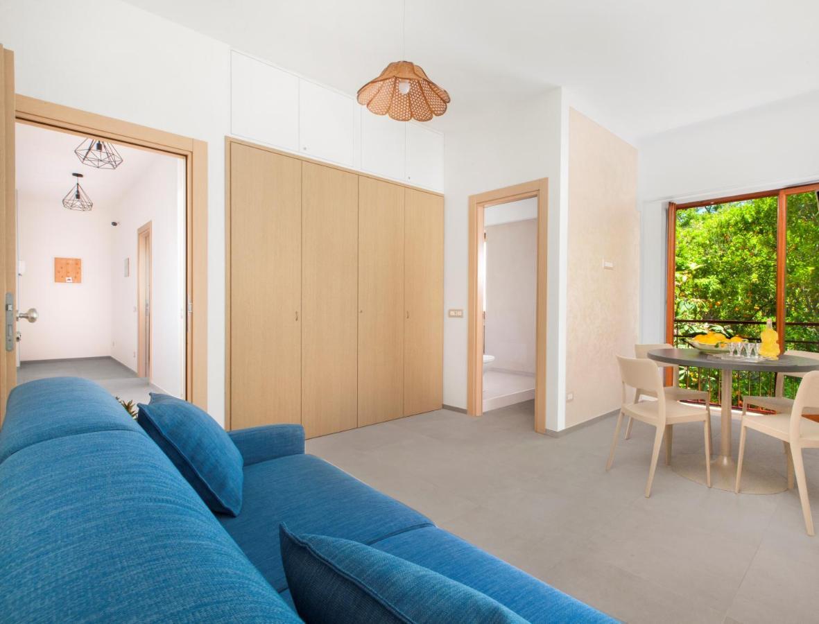 Torna A Surriento Suites Sorrente Extérieur photo